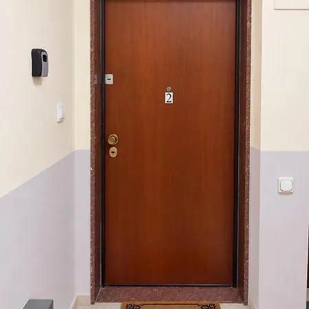Appartamento Alin Bllok